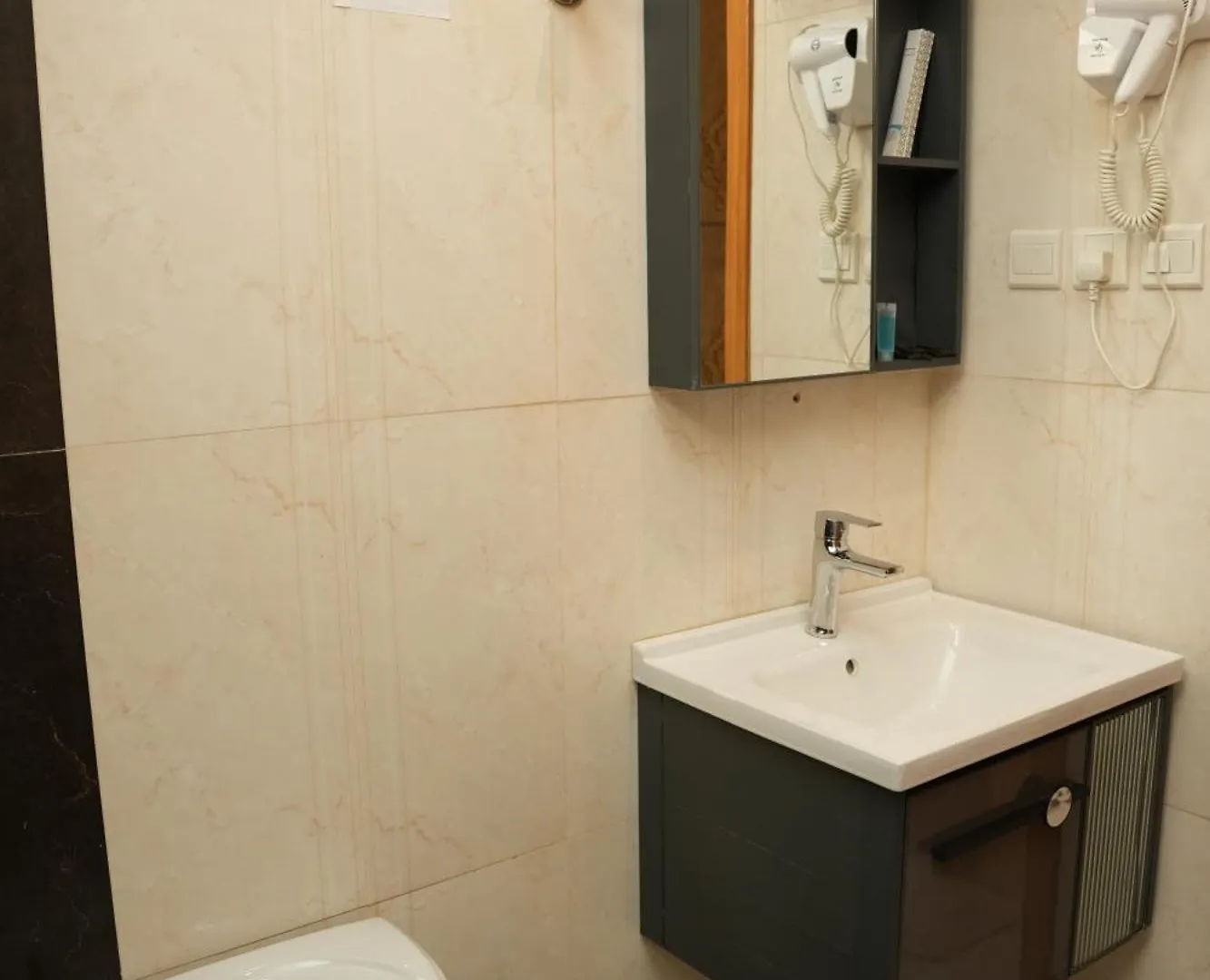 Al Joon Hotel Riyadh 3*,  Saudi Arabia
